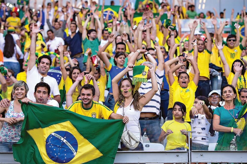 En Brasil, hasta la afición local adoptó el clásico grito mexicano (AGUSTÍN CUEVAS. IMAGO7)