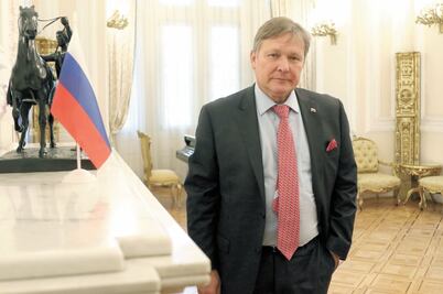 “La pelota está en la cancha mexicana” 