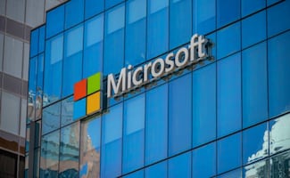 Microsoft recorta empleos por reestructuración vinculada con IA; despedirán a más de mil trabajadores