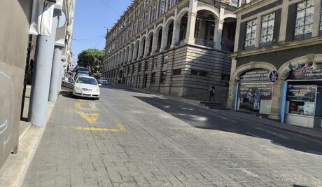 Cuernavaca amanece con transporte mínimo y escuelas cerradas por temor; autoridades descartan toque de queda en Morelos