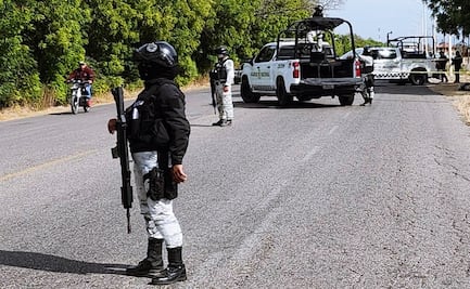 Reportan nuevos enfrentamientos en dos puntos de Sinaloa; hay bloqueos carreteros