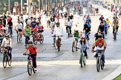 Muévete en Bici festeja con rifas