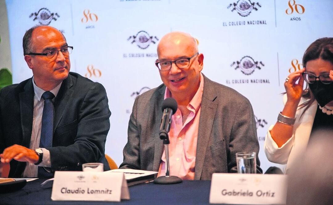 Claudio Lomnitz, presidente en turno de El Colegio Nacional, en la presentación del programa de aniversario de la institución, Foto: El Colegio Nacional