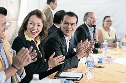  Moriré en la raya, no declinaré: Zepeda