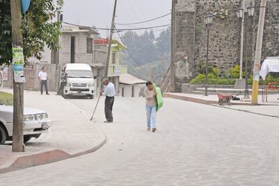 Don Goyo tiñe de blanco al Edomex