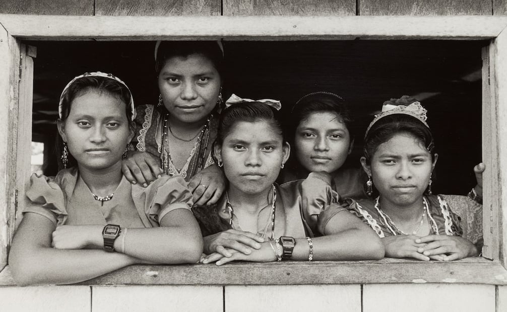 "Correspondencias”, una muestra de 30 fotografías que revisita el trabajo de Angeles Torrejón. Foto: Cortesía