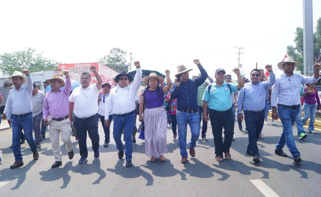 El Sindicato Nacional de Trabajadores de la Educación (SNTE), asegura que la propuesta de un incremento salarial, no responde a la demanda del magisterio. Foto: Edwin Hernández - EL UNIVERSAL