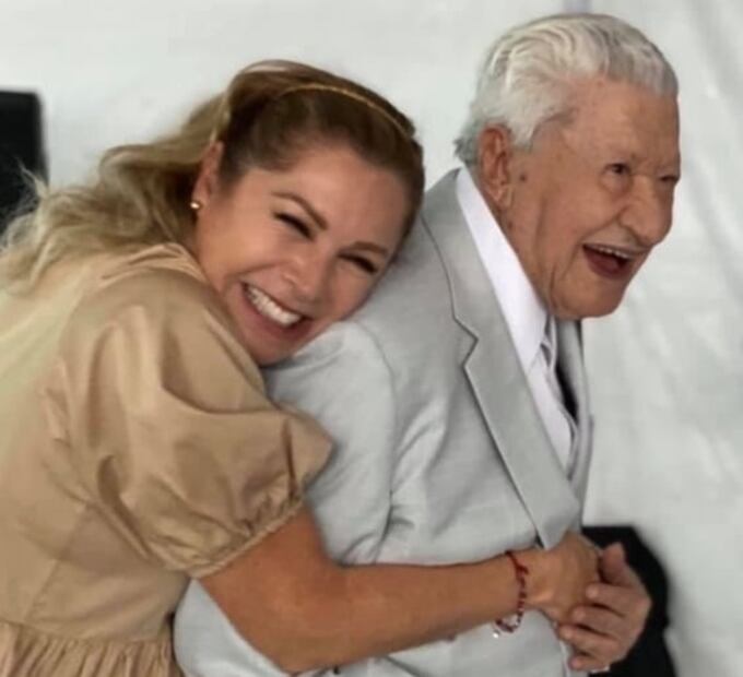 Celebridades despiden a López Tarso con emotivas palabras