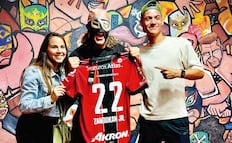 Zandokan Jr. y su gran amor por los rojinegros del Atlas