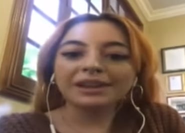 "No está cool que le den prioridad": Ainara sobre la reunión de la fiscal con mamá de YosStop