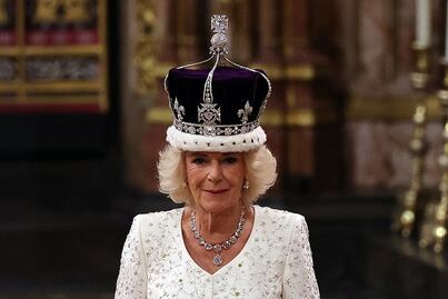 ¿Cuál es el rol que ocuparía Camilla Parker Bowles en la corona, si el rey Carlos III llegase a morir?
