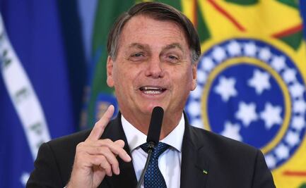 Bolsonaro cuestiona a farmacéuticas por efectos secundarios de vacunas contra Covid-19
