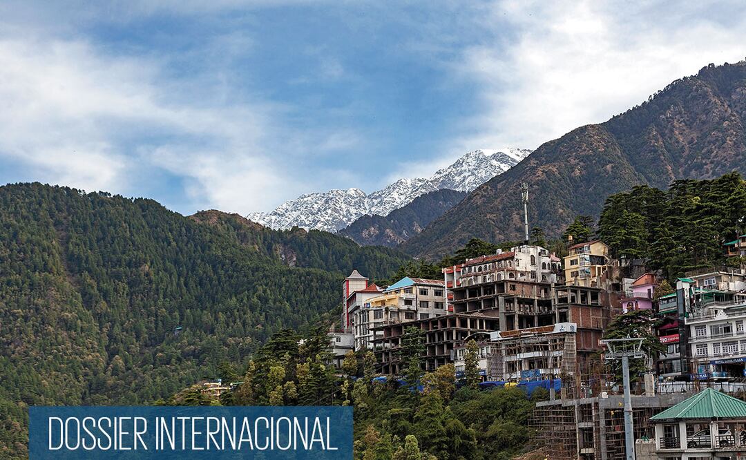 La nieve del Himalaya es visible durante el aislamiento impuesto en Dharamsala, India, para combatir la propagación del Covid-19. Foto: ASHWINI BHATIA. AP