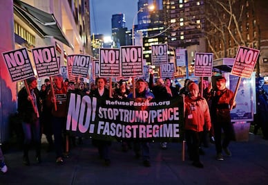 Trump es un ignorante: Cher