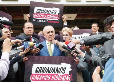 Ferriz se inscribe como presidencial independiente