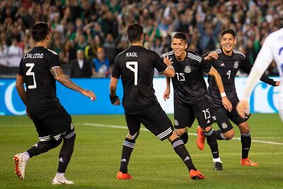 Los expertos analizan el triunfo del Tri ante Chile 