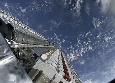 "Meteorito" de SpaceX que cayó en Sinaloa es uno de 40 satélites que ingresarán a la Tierra