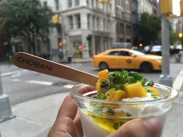 #RECETA de bowl de mango y aguacate para desayunar