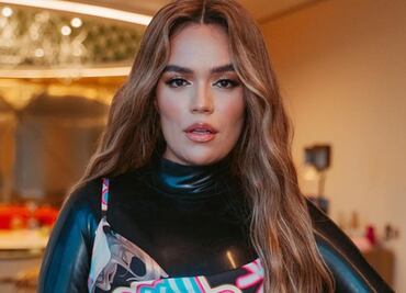 Karol G sorprende con su nuevo look y la confunden con La Sirenita
