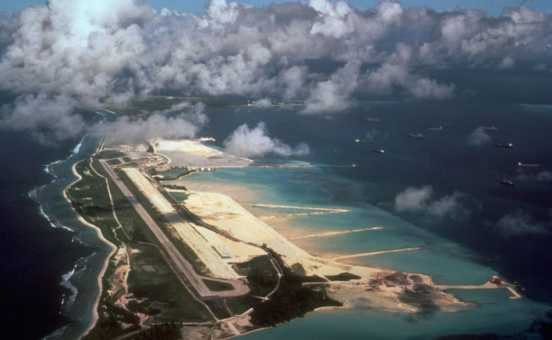 Base militar de Diego García, instalación estratégica de EE.UU. y Reino Unido en el Océano Índico, en una vista aérea. Foto: @europa.