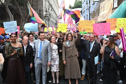 "Yo no he financiado nada": Alessandra Rojo de la Vega se deslinda de acusaciones que la vinculan al bloque negro en marchas en CDMX