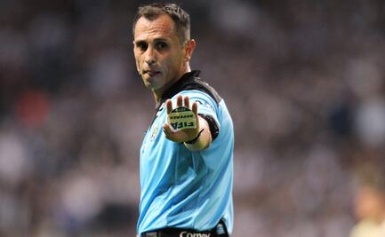 El control sobre el árbitro de la final 