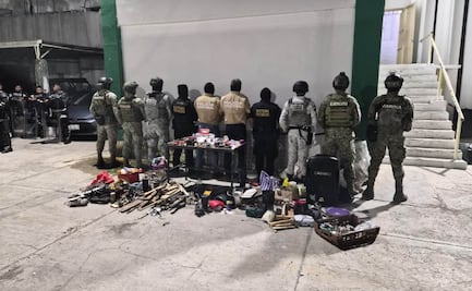 Decomisan armas punzocortantes, droga y teléfonos celulares en operativo sorpresa en penal de Campeche