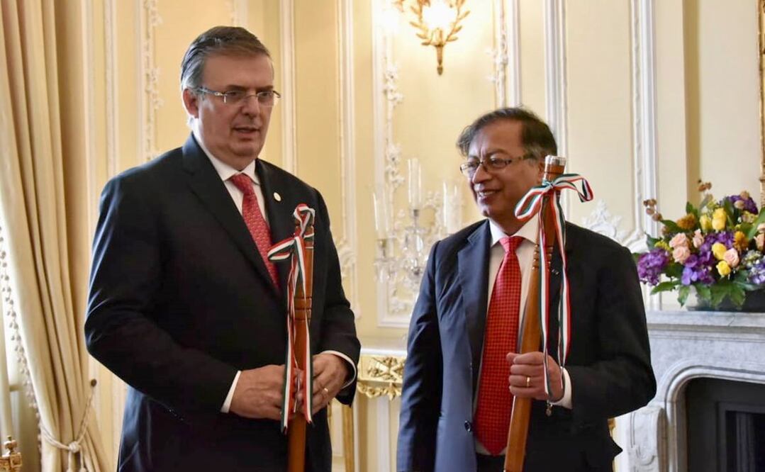 Marcelo Ebrard, canciller de México y el presidente de Colombia, Gustavo Petro. Foto: Especial 