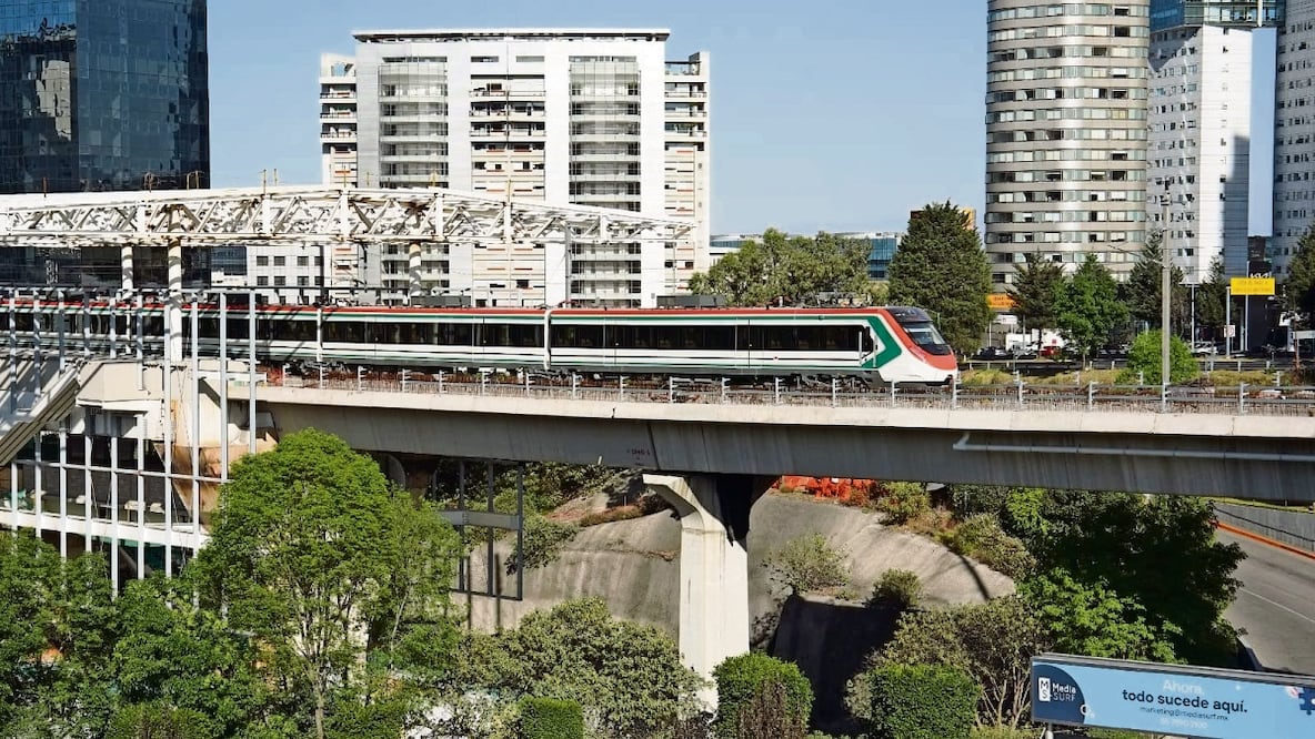 Respecto a las rutas de trenes para pasajeros, propone continuar con el desarrollo ferroviario aprovechando los derechos de vía existentes, buscando un esquema de operación mixta y de interoperabilidad que beneficie a los usuarios y concesionarios del sector. Foto: Archivo/El Universal