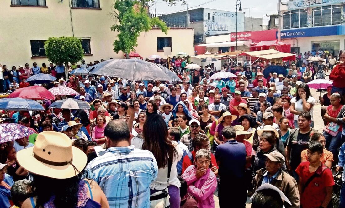 Habitantes de Coyotepec impidieron una consulta ciudadana en torno a la municipalización de los tres pozos de agua potable de la localidad (ESPECIAL)