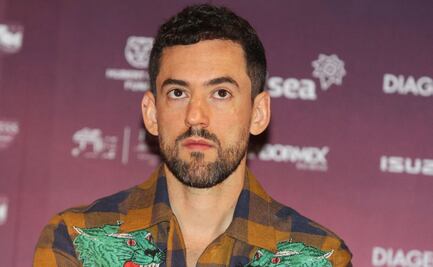 "Duro e inspirador", así define Luis Gerardo Méndez la muerte de su padre por Covid-19