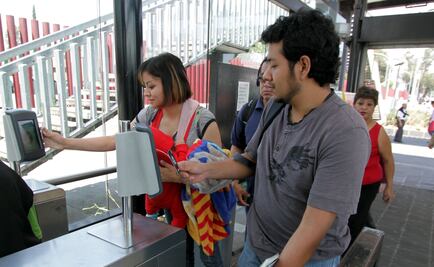 Pese a anuncio por contingencia, Metrobús cobró durante 2 hrs