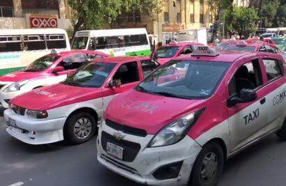 Manifestación de taxistas rumbo al Zócalo desquicia vialidades de la CDMX