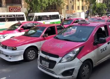 Manifestación de taxistas rumbo al Zócalo desquicia vialidades de la CDMX