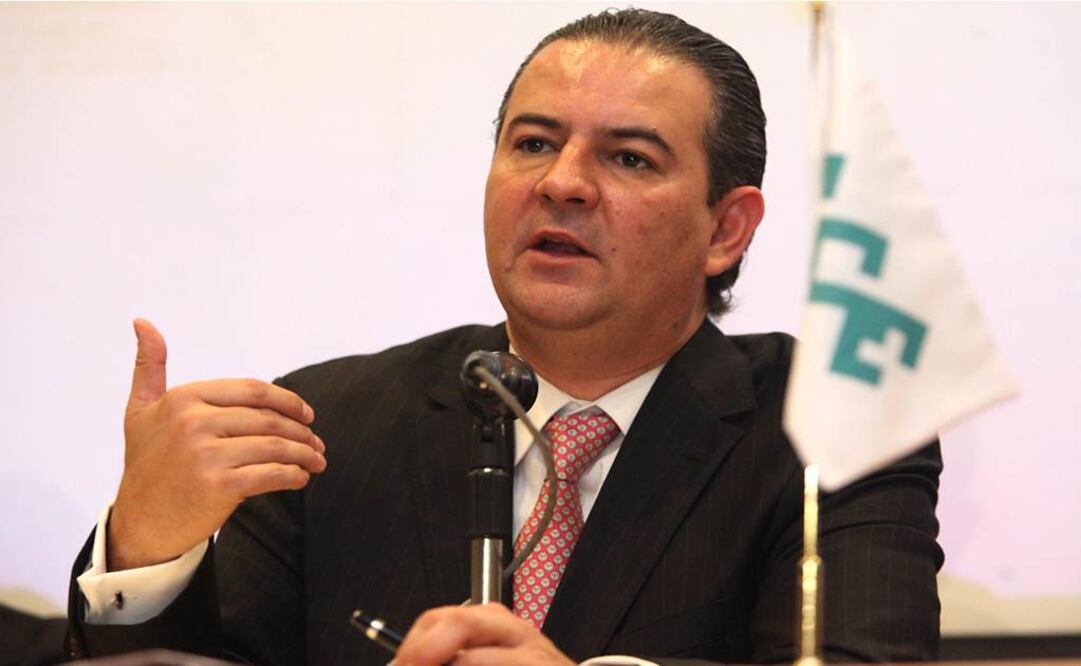 Reformas no pueden ponerse en riesgo con titubeos: CCE