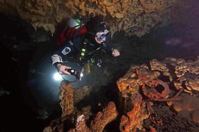 Estudian restos humanos de al menos 10 mil años de antigüedad
