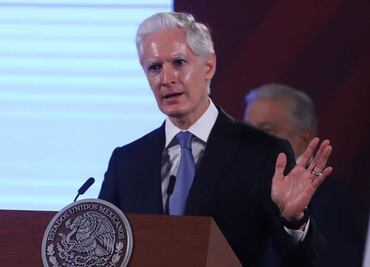 Alfredo del Mazo destaca ante AMLO 5 obras para mejorar conectividad con el AIFA