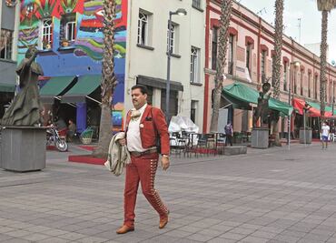 Secretaría de Obras lanza licitación para realizar obras de rehabilitación en Plaza Garibaldi