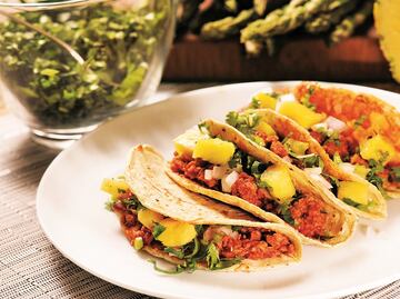 Razones nutritivas que te harán amar más los tacos al pastor