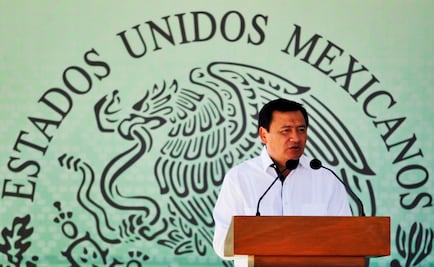 Osorio Chong sostiene diálogo con jóvenes de Sinaloa