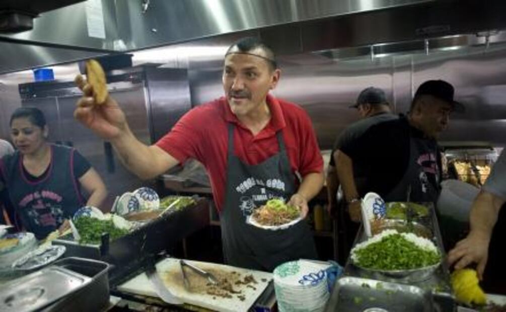 Taquería en California cierra por falta de taqueros; culpan a políticas de Trump