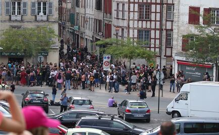 Manifestantes marchan cerca de Biarritz para demandar acciones al G7  