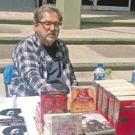 Apoyan diputados a Taibo para dirigir el FCE