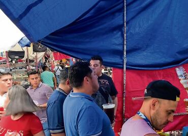 En tianguis también venden lo que prohíbe la ley