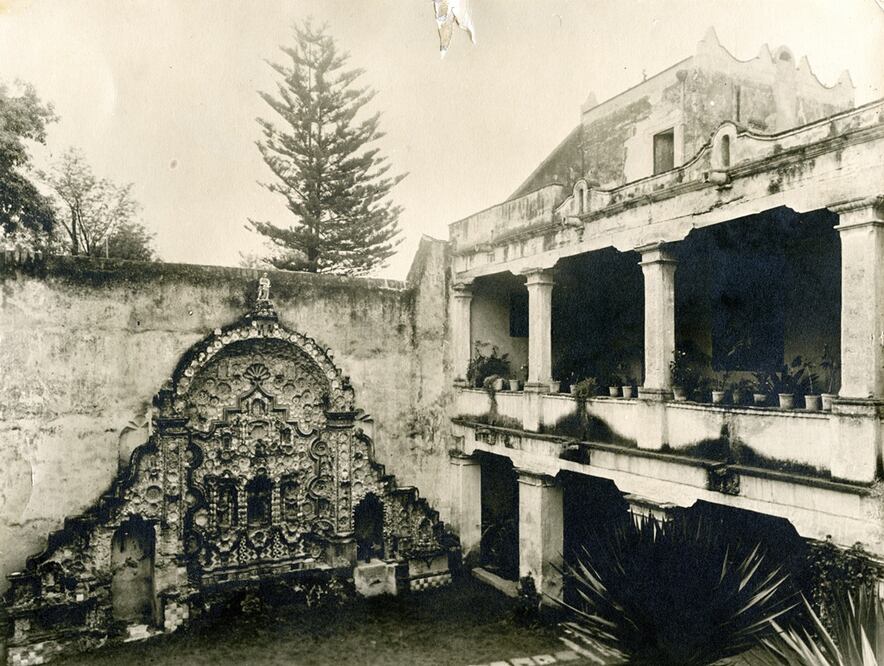 El museo de San Ángel famoso por su fuente y su torre