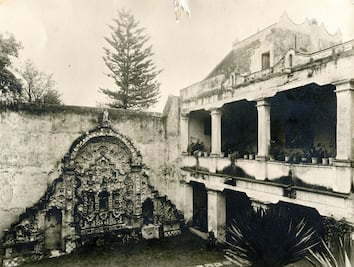 El museo de San Ángel famoso por su fuente y su torre