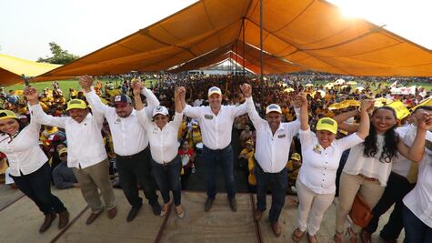 Ofrece Gayosso Cepeda abasto de medicinas en Morelos
