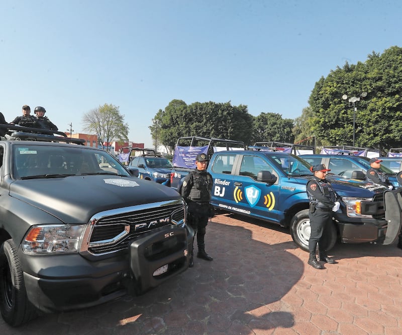 Los elementos que integrarán la llamada Fuerza de Apoyo, en la Benito Juárez, utilizarán vehículos en negro mate. Los agentes de las policías Auxiliar y Bancaria Industrial recibirán en enero capacitación desde la SSC. Foto: GERMÁN ESPINOSA. EL UNIVERSAL