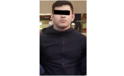 Detienen a venezolano por intentar robar 12 playeras del equipo de fútbol “Pumas" en Azcapotzalco; sujeto cuenta con dos ingresos a penales