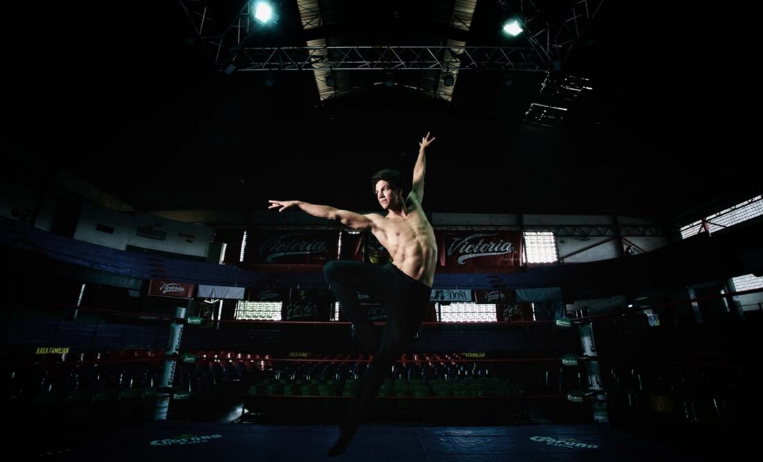 Isaac Hernández in Jalisco Guadalajara – Photo: Erik Sawaya